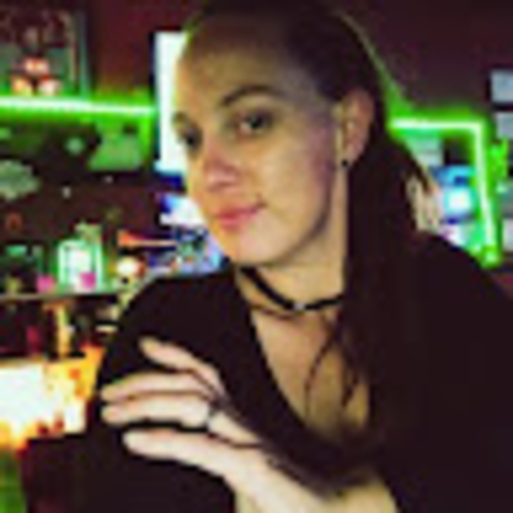 Meet your Posher, Whitney